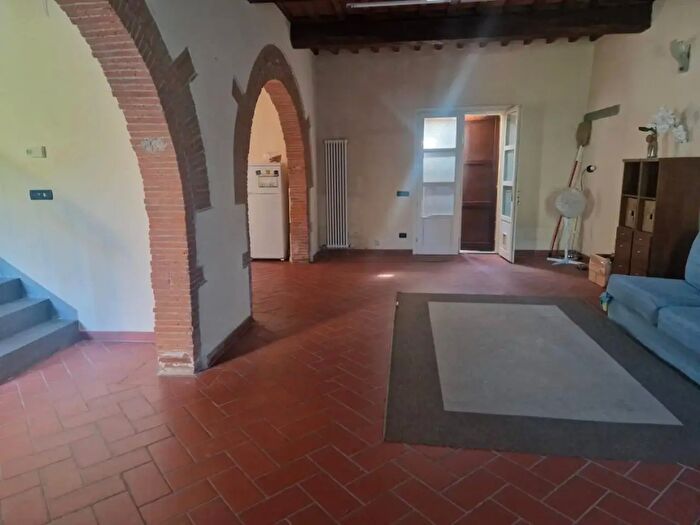 Casa con 6 locali in vendita in San Giuliano Terme