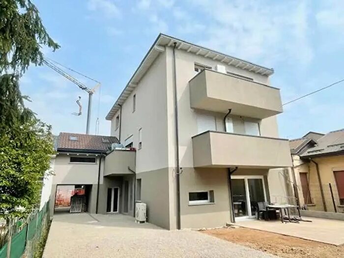 Appartamento trilocale in vendita in Via Cardinal Ferrari, Cesano Maderno