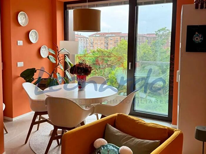 Appartamento trilocale in affitto in Viale Pubblico Passeggio, Piacenza