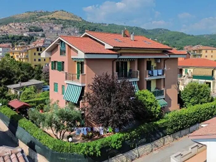 Appartamento trilocale in vendita in Vicolo Santa Maria, Palestrina