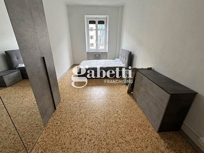 Appartamento trilocale in affitto in via FERRERE, Cenisia, Torino
