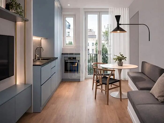 Appartamento bilocale in vendita in Via Cesana, Torino