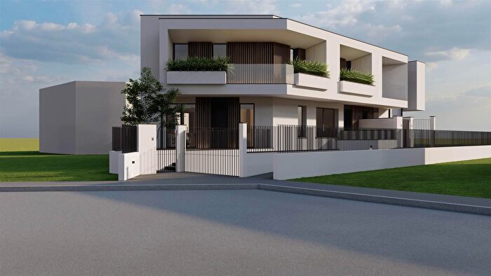 Casa quadrilocale in vendita in Via Azzolini, Fiorenzuola DArda