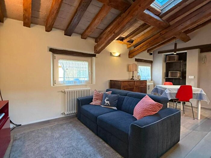 Appartamento bilocale in affitto in Via Canalino, Centro Storico, Modena