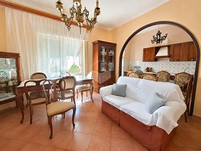 Appartamento trilocale in vendita in Via Castelvetrano, Mazara Del Vallo