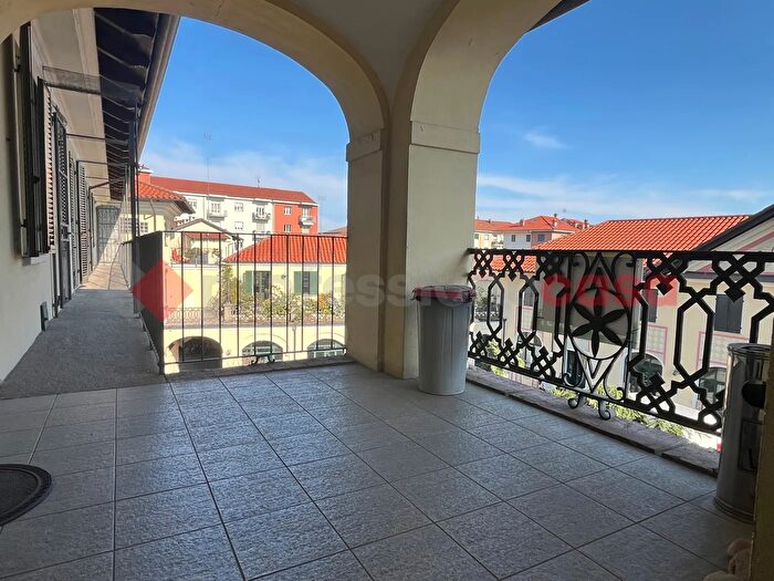 Appartamento con 5 locali in vendita in Corso Piave, Pinerolo