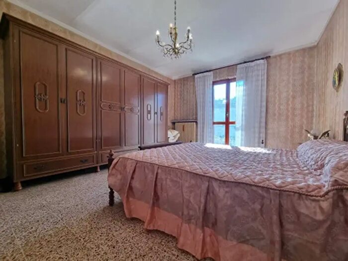 Casa con 5 locali in vendita in Strada Alessandria, Casale Monferrato