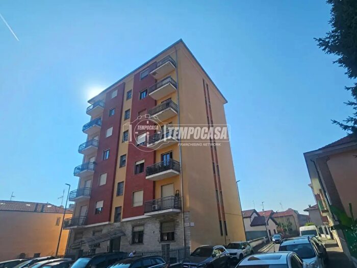 Appartamento trilocale in vendita in Via Bologna, Collegno