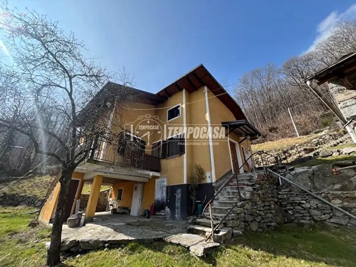 Casa trilocale in vendita in Borgata Bausano, Pont Canavese