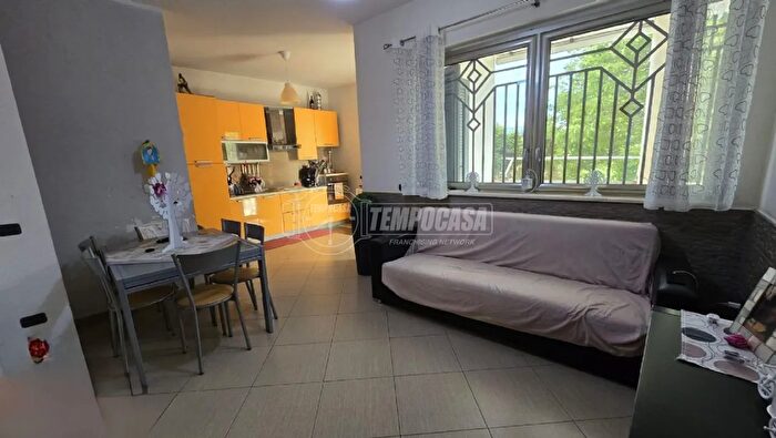 Casa con 5 locali in vendita in Via Salvatore Fatigati, Acerra