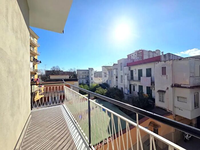 Appartamento quadrilocale in vendita in II Traversa Europa, Casoria