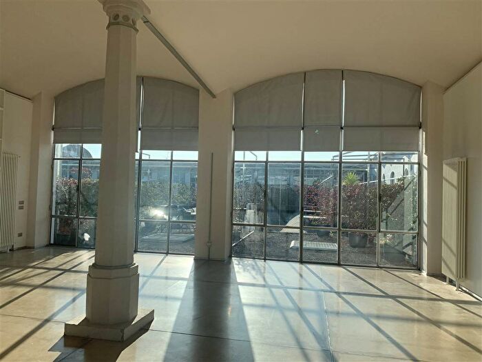 Appartamento con 5 locali in affitto in Via Gerolamo Acerbis, Centro, Alzano Lombardo