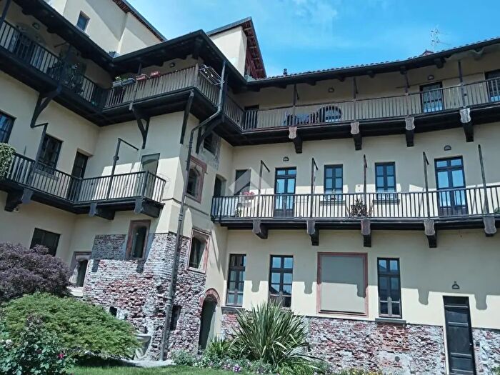 Appartamento trilocale in vendita in Piazza S Clara, Vigone