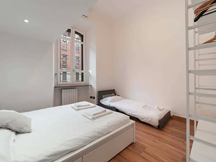 Appartamento monolocale in affitto in Via Carlo Farini, Milano