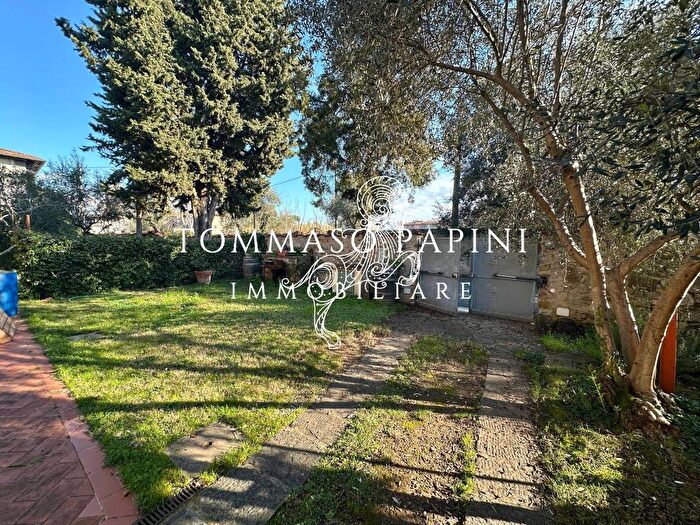 Casa con 6 locali in affitto in Viale Europa, Europa, Firenze