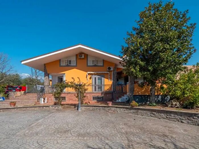 Casa con 6 locali in vendita in Via di Pratalata Strada, Fiano Romano