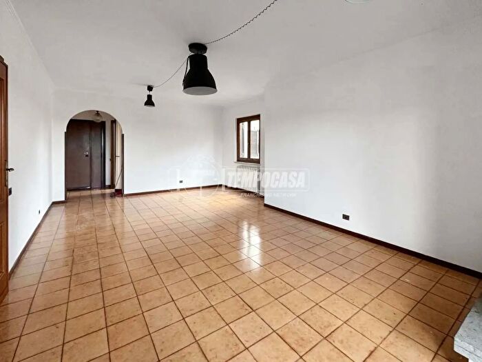 Appartamento trilocale in vendita in Via Mosca, Trevignano Romano