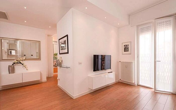 Appartamento monolocale in affitto in Largo dei Gelsomini, Giambellino, Milano