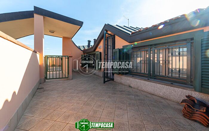 Appartamento bilocale in vendita in Via Venezia, Masate