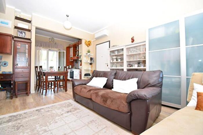 Appartamento quadrilocale in vendita in Via Maggio, Pietrasanta