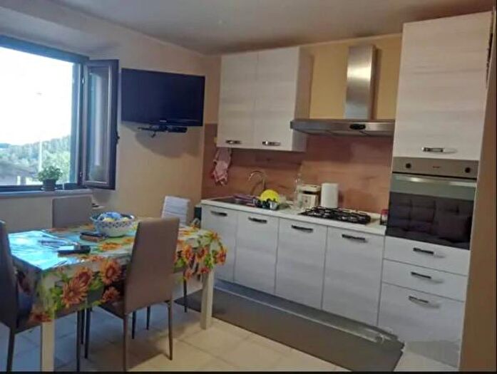 Appartamento monolocale in vendita in Vicolo Pierini, Scansano