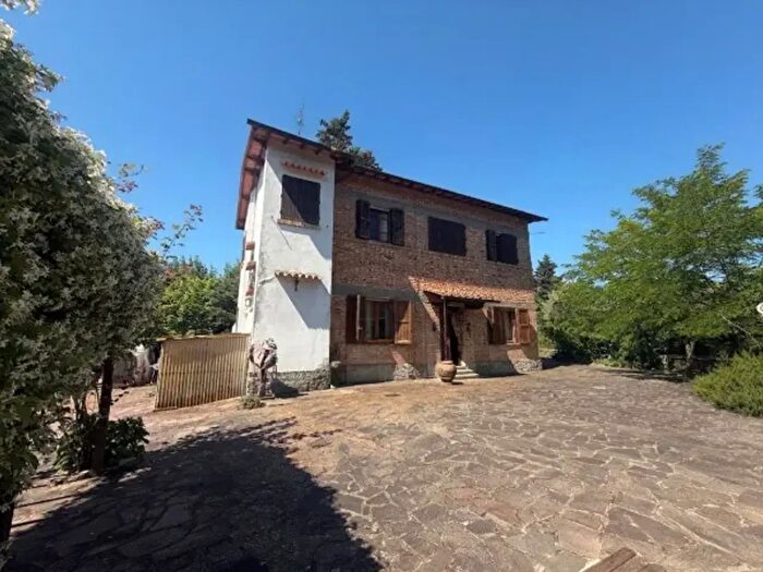 Casa con 6 locali in vendita in Via Naiale, Scandicci
