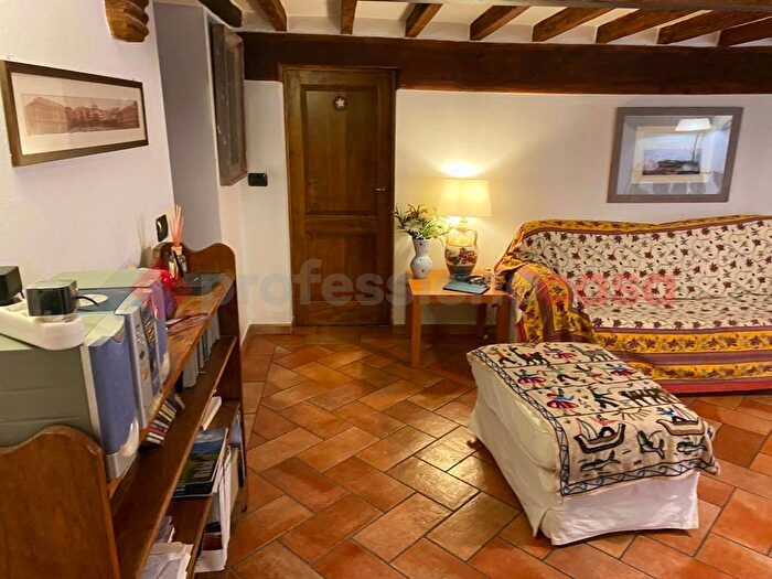 Appartamento trilocale in affitto in VIA MONTANINI, Lizza Camollia, Siena