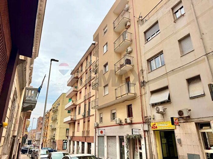 Appartamento trilocale in vendita in Via Alghero, Sassari