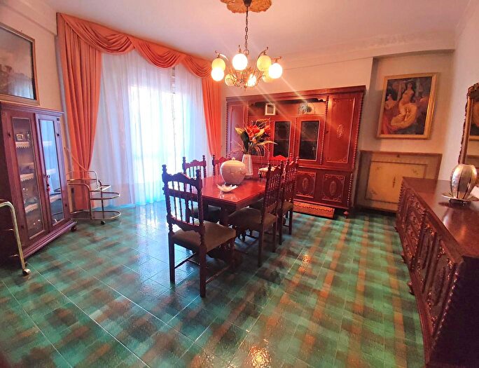 Appartamento con 5 locali in vendita in Via Giove, San Severo