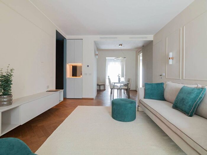 Appartamento trilocale in affitto in Via Francesco Melzi d'Eril, Arco della Pace, Milano