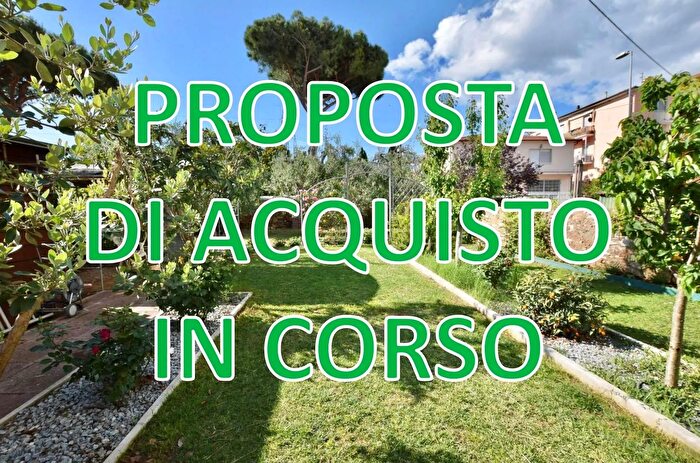 Casa con 12 locali in vendita in Cafaggio Campiglia Marittima Livorno, Campiglia Marittima