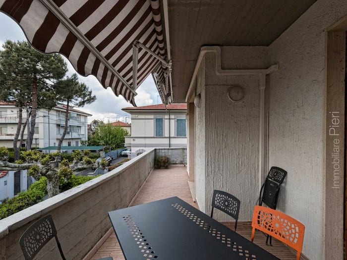 Appartamento quadrilocale in affitto in Lido di Camaiore, Camaiore