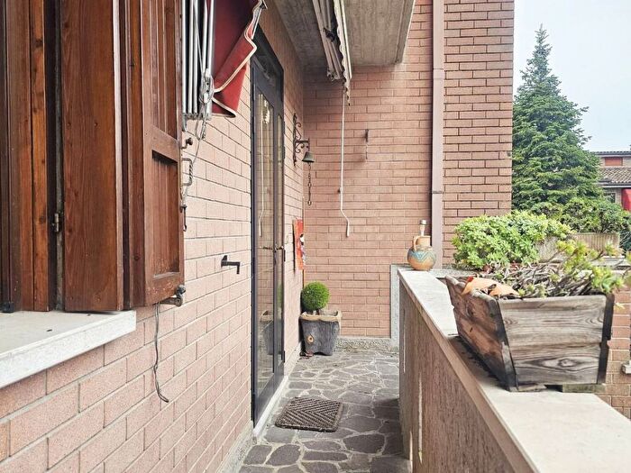 Casa con 6 locali in affitto in Cona, Ferrara