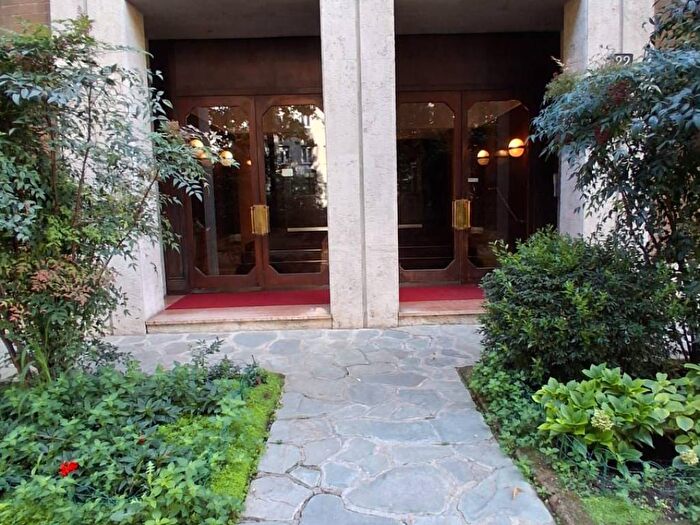 Appartamento monolocale in affitto in Cadore, Milano