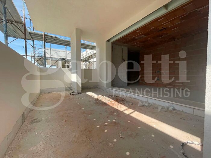 Appartamento quadrilocale in vendita in Via Scapacchiò, Selvazzano Dentro