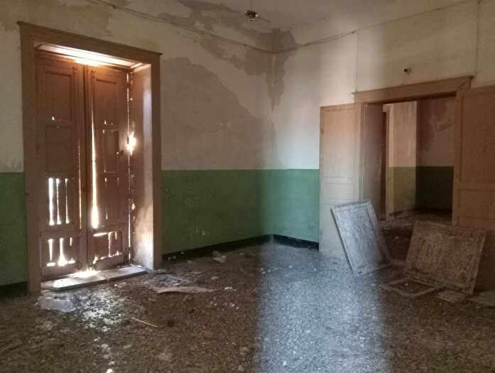 Appartamento trilocale in vendita in Licata