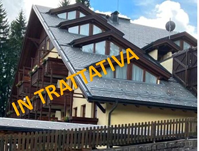 Appartamento trilocale in vendita in Strada dei Monti Alti, Dimaro Folgarida