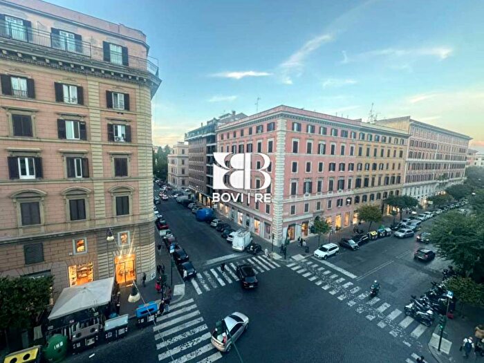 Appartamento bilocale in affitto in Via Virgilio, Prati, Roma