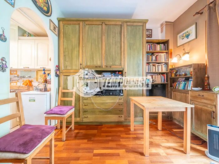 Appartamento bilocale in vendita in Via Licinio Murena, Roma