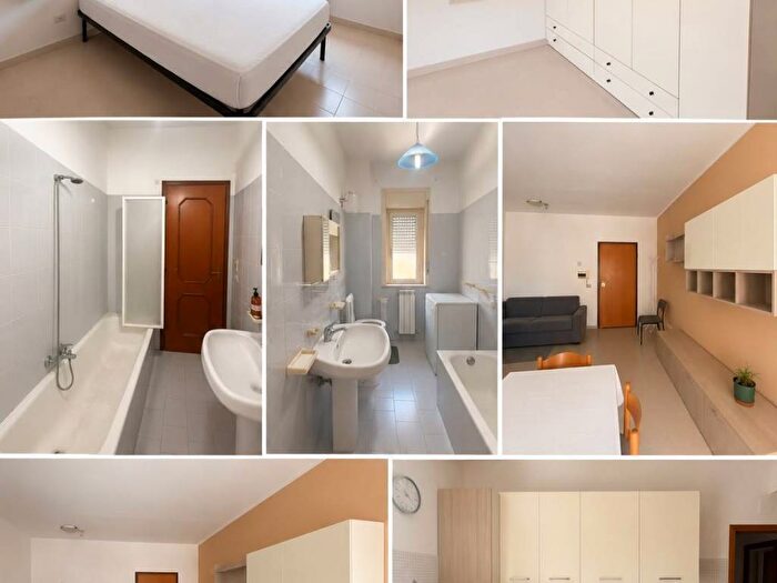 Appartamento trilocale in affitto in Viale degli Ulivi, Roccella Ionica