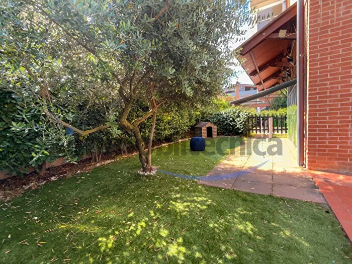 Appartamento trilocale in vendita in Viale Santa Margherita, Arezzo