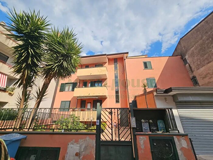 Appartamento quadrilocale in vendita in Via Torre Tommasi, Vitulazio