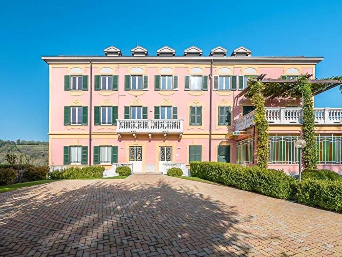 Appartamento trilocale in affitto in Via Maestra, Pavarolo