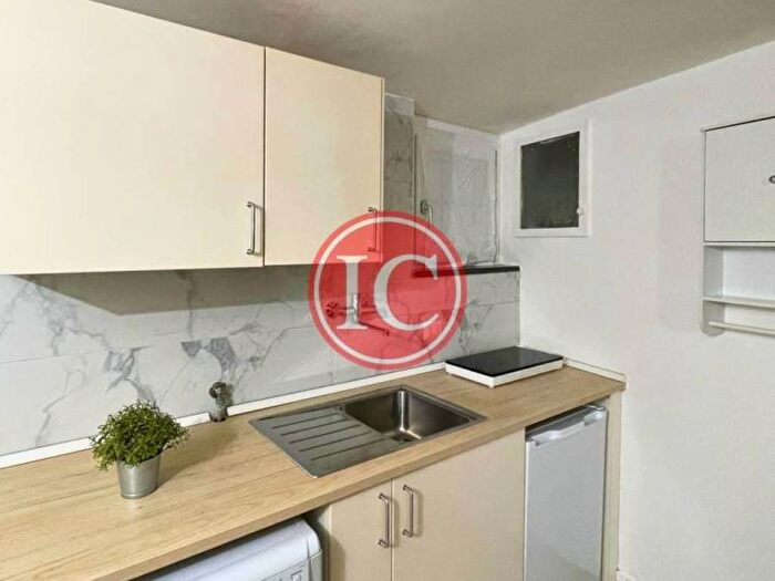 Appartamento monolocale in affitto in Via Indipendenza, Città Bassa Laghi, Lodi