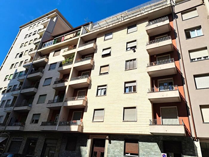 Appartamento trilocale in vendita in CSo Rosselli Bis, Torino