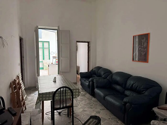 Appartamento trilocale in vendita in Via Pardo, Noicattaro