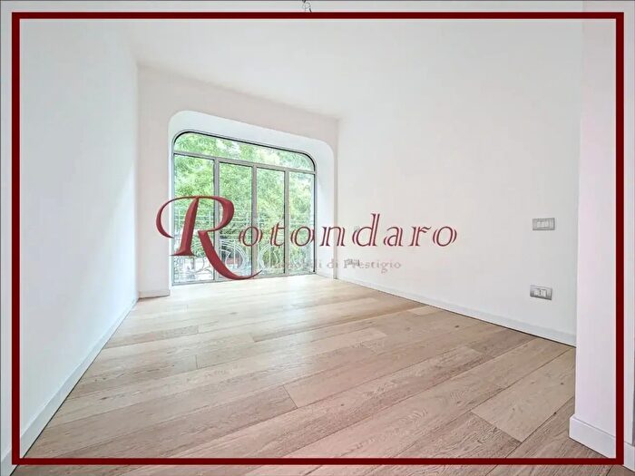 Appartamento bilocale in affitto in Via Andrea Solari, Milano