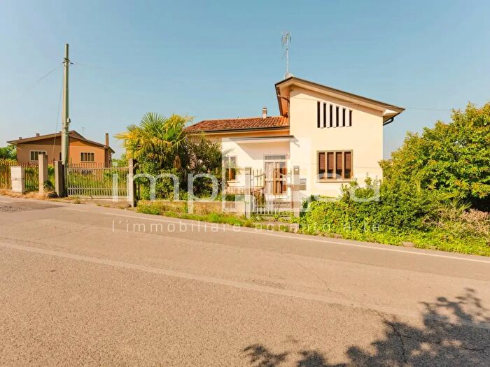 Casa con 5 locali in vendita in Via Guizza, Conegliano