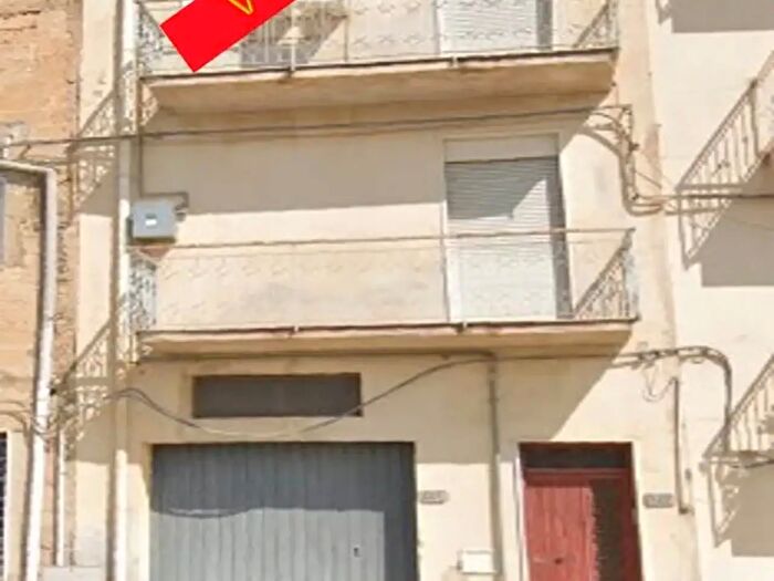Appartamento con 6 locali in vendita in Salemi