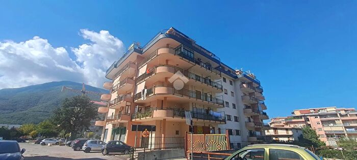 Appartamento trilocale in vendita in Via Vincenzo Russo, Nocera Superiore